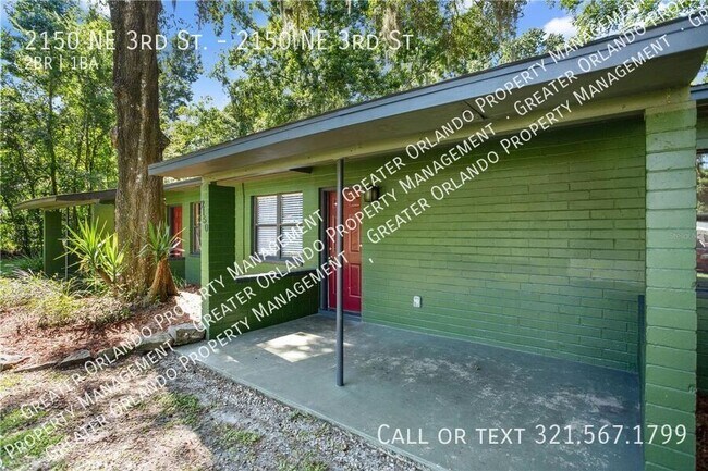 Building Photo - Two bedroom 1 bath