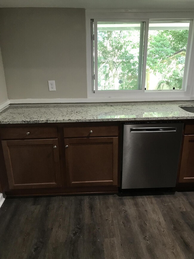 Photo - 7337 Wakefield Ave House