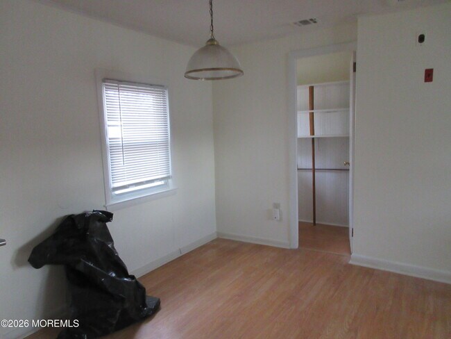 Foto del edificio - 319 13th Ave