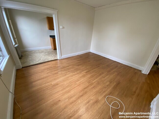 Foto del edificio - 235 Park Dr