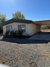 Building Photo - 6188 N Union Dr