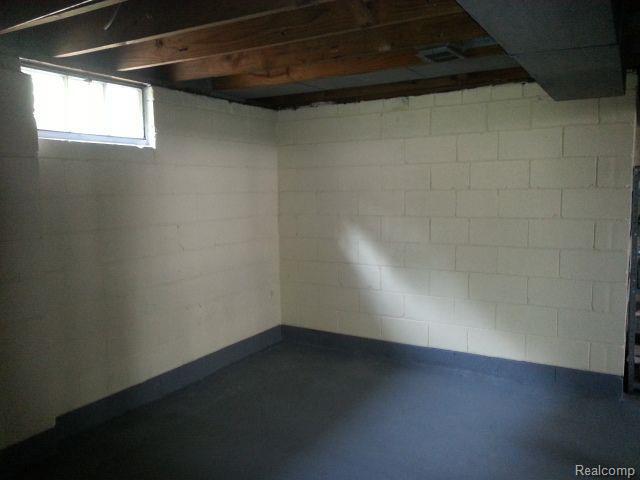 Foto del edificio - 1928 Bacon Ave