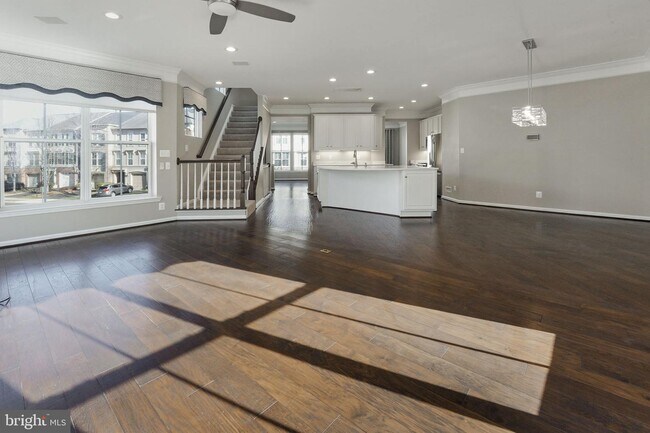 Building Photo - 21417 Falling Rock Terrace