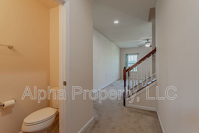 Foto del edificio - 308 Corday Ln