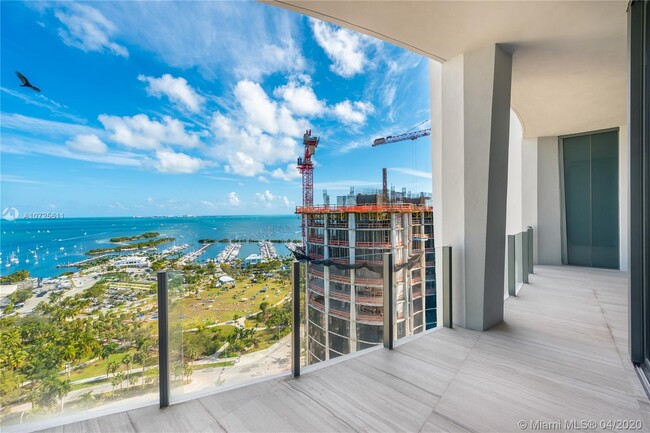 Building Photo - 2821 S Bayshore Dr