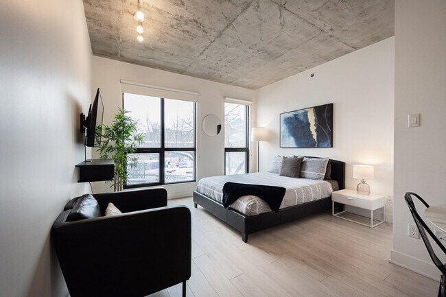 Photo du bâtiment - 67 Boul. de Maisonneuve E