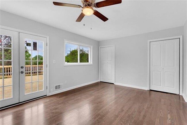Building Photo - 5288 Winters Chapel Rd