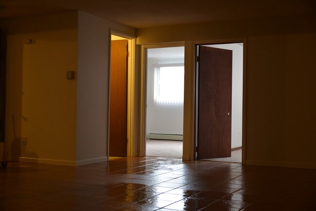 Foto del edificio - 1440 Willow Ln