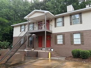 Building Photo - 449 N Donahue Dr