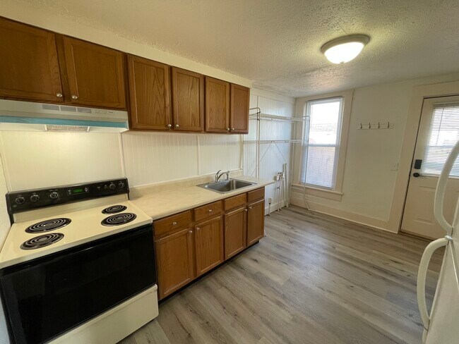 Foto del edificio - 633 S 16th St