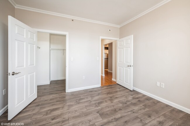 Walk in Closet - 300 Mamaroneck Ave