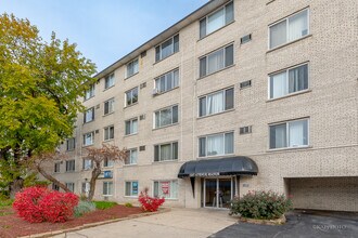 Building Photo - 1227 S Harlem Ave