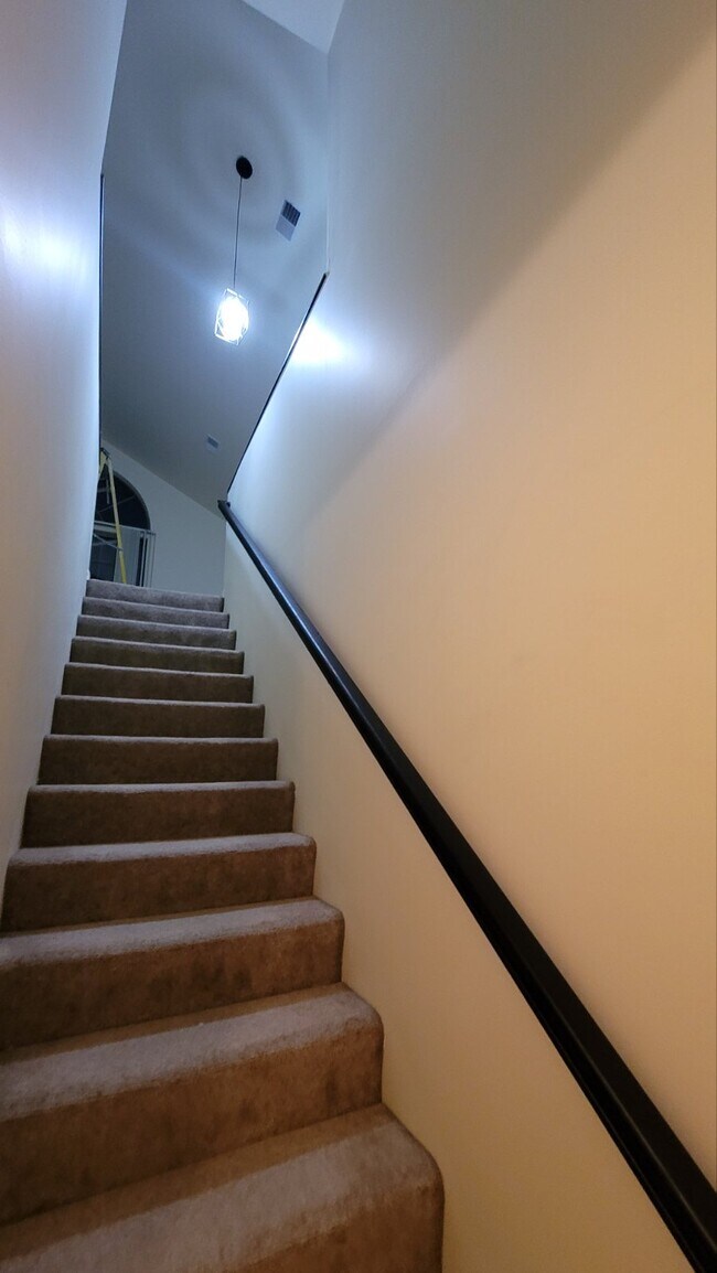 Photo - 245 Brookwood Dr Apartment