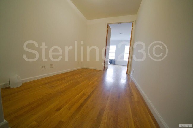 Building Photo - 2548 23rd St