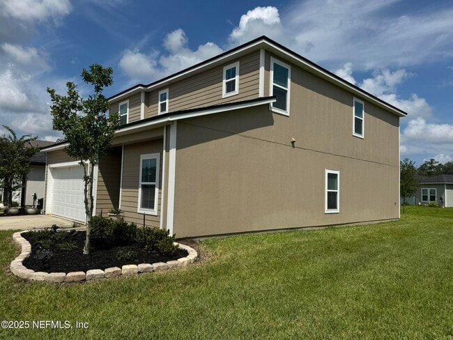 Building Photo - 3145 Flower Branch Ave