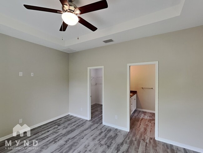 Building Photo - 7356 S Cameo Cir