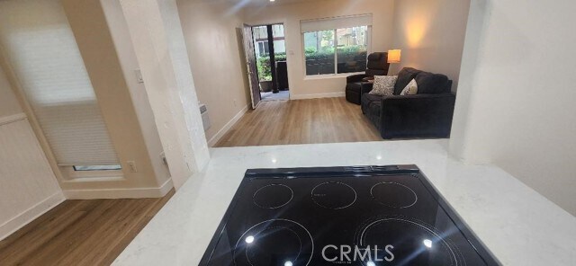 Foto del edificio - 1030 W MacArthur Blvd