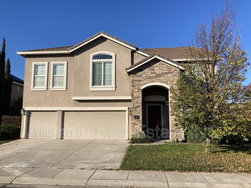 Foto principal - 641 Catmint St