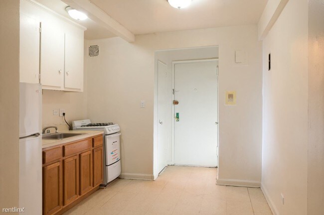 Building Photo - 4225 80th St