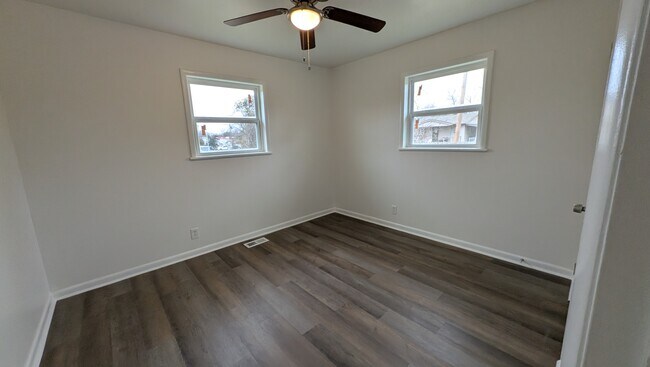 Foto del edificio - 1025 E Wallace St