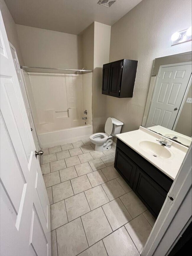 Westmount at Houston Street Apartments in San Antonio, TX