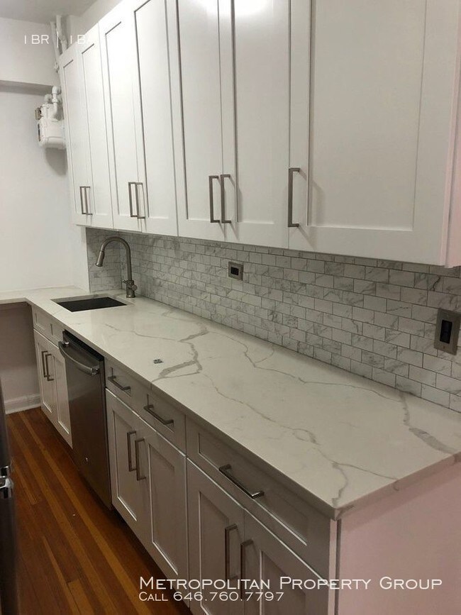Foto del edificio - NO FEE - Upper West Side - Huge One Bedroom!
