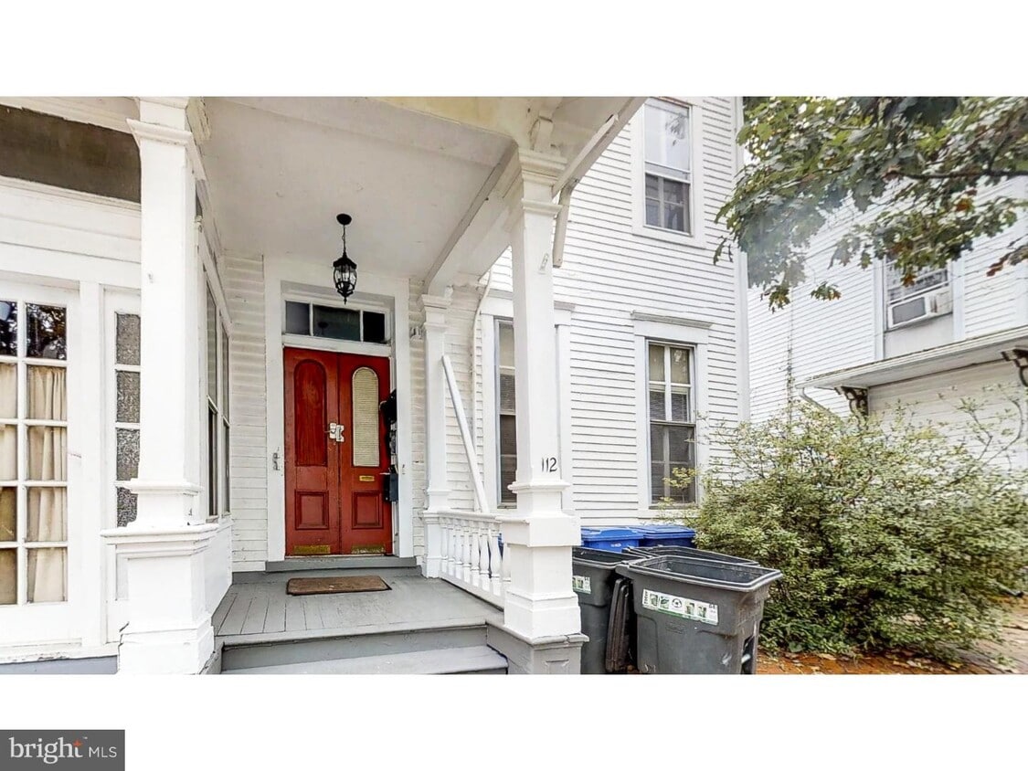 112 Garden St Unit 3, Mount Holly, NJ 08060 Room for Rent in Mount