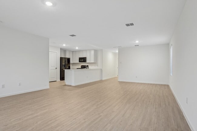 Building Photo - 1624 Baugh St