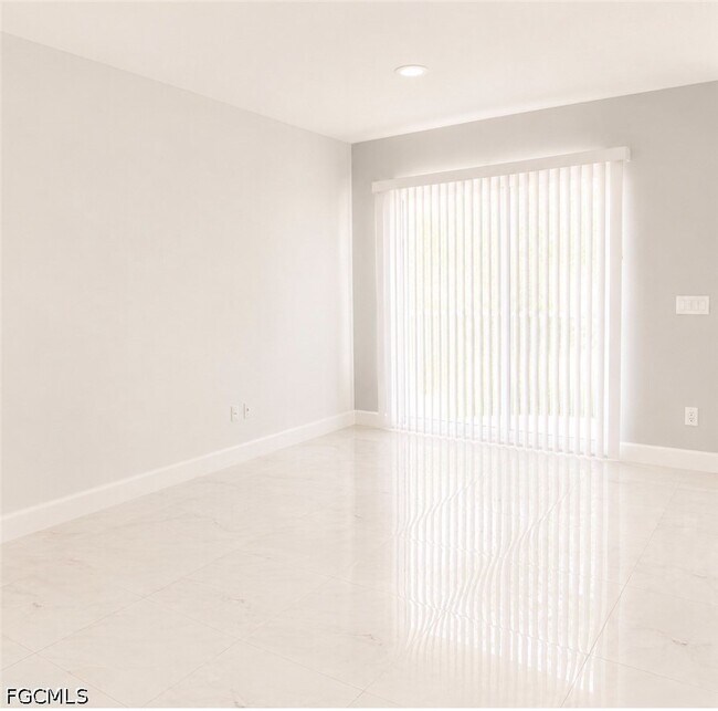 Foto del edificio - 9561 Blue Stone Cir