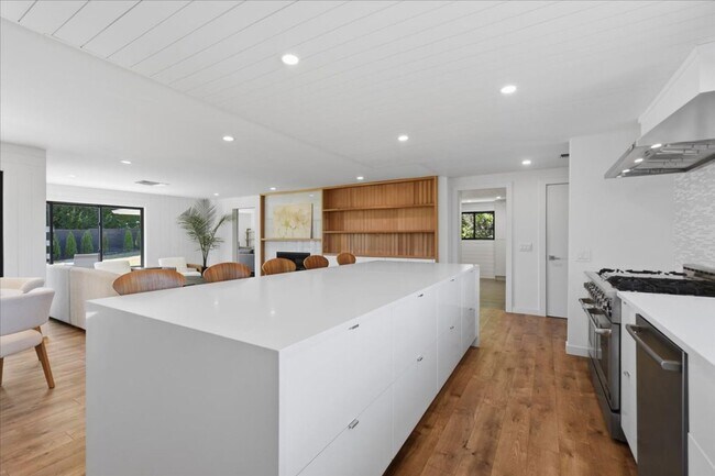 Foto del edificio - 3Bd/2Ba Bellevue Home