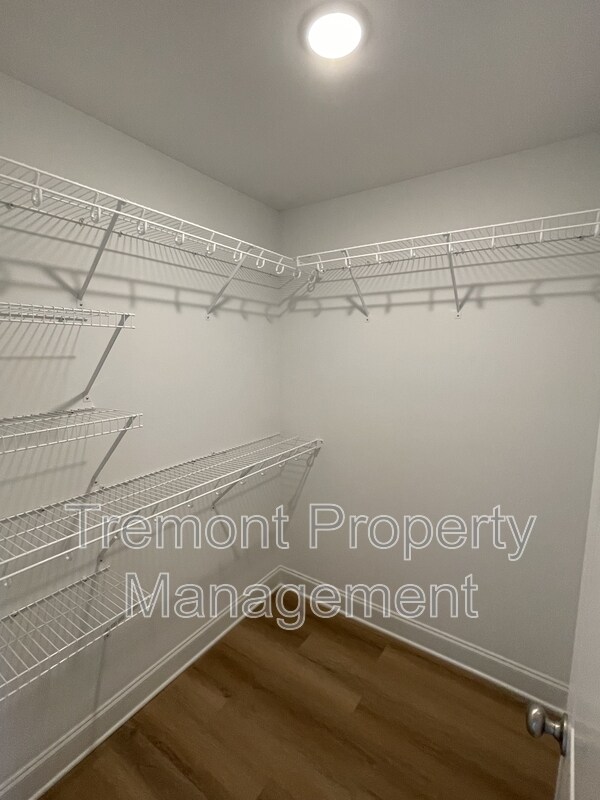 Foto del edificio - 2719 Orton St