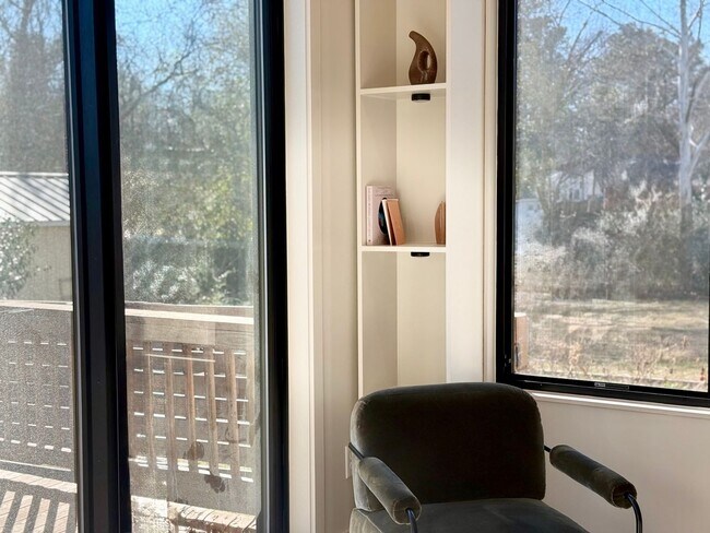 Foto del edificio - 716 Brighton Rd