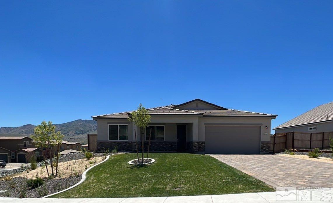 Primary Photo - 252 Belmullet Dr