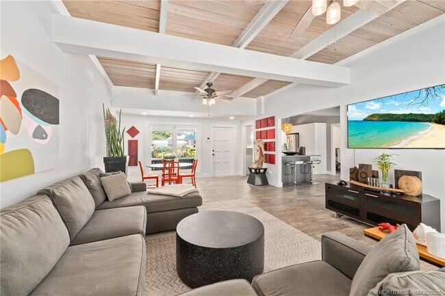 Foto del edificio - 530 S Manor Dr