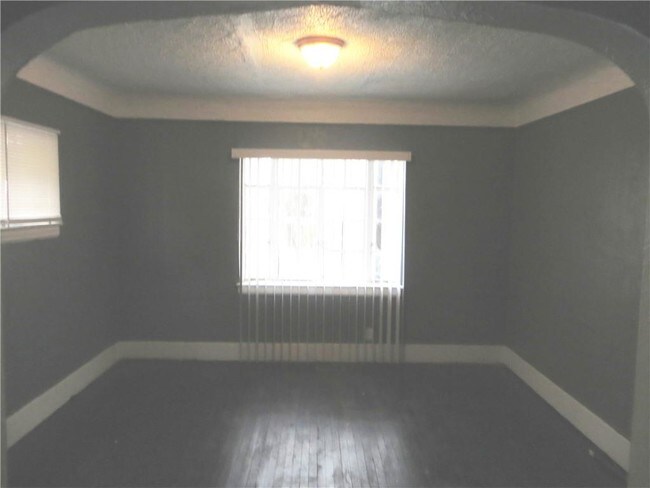 Foto del edificio - 16563 Muirland St