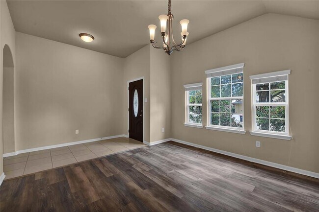Building Photo - 21467 Rose Mill Dr