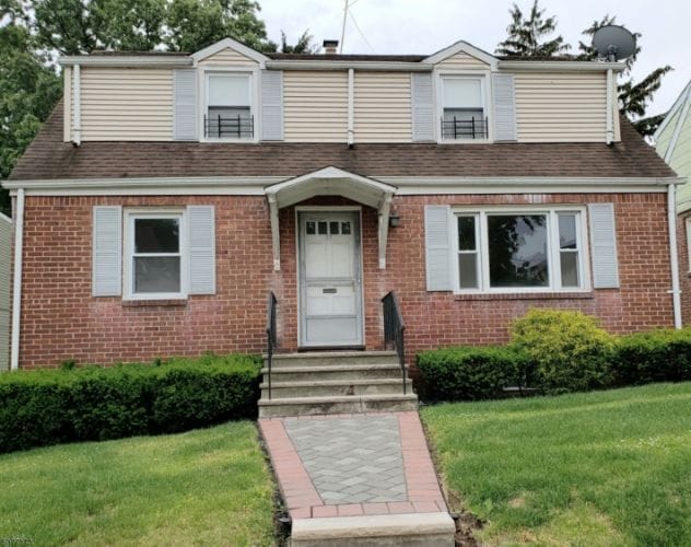 Primary Photo - 77 Lindsley Pl