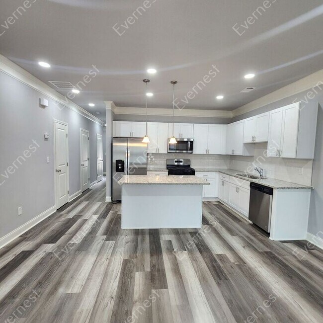 Foto del edificio - 450 Village Creek Dr SE