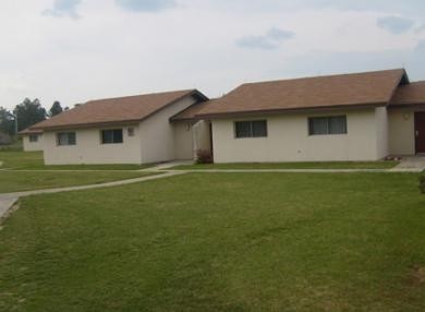 Foto del edificio - Lakeview Apartments