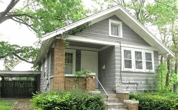 Building Photo - 130 S Cleveland St