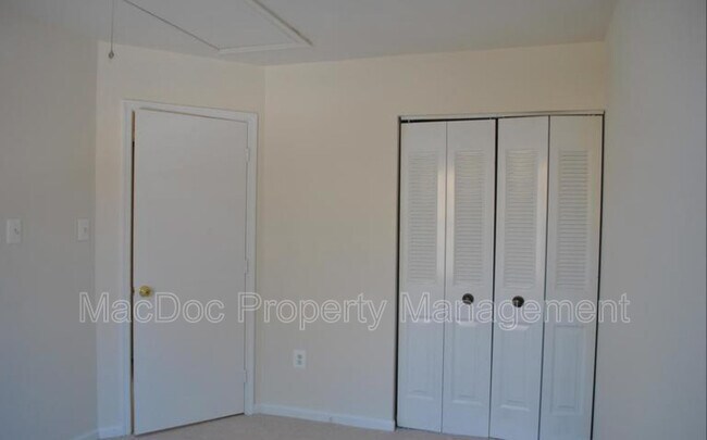 Building Photo - 11254 Girven Ct