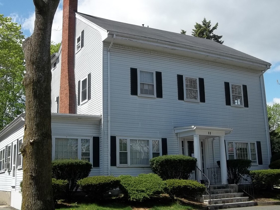 35 Washington St, Beverly, MA 01915 Apartments in Beverly, MA