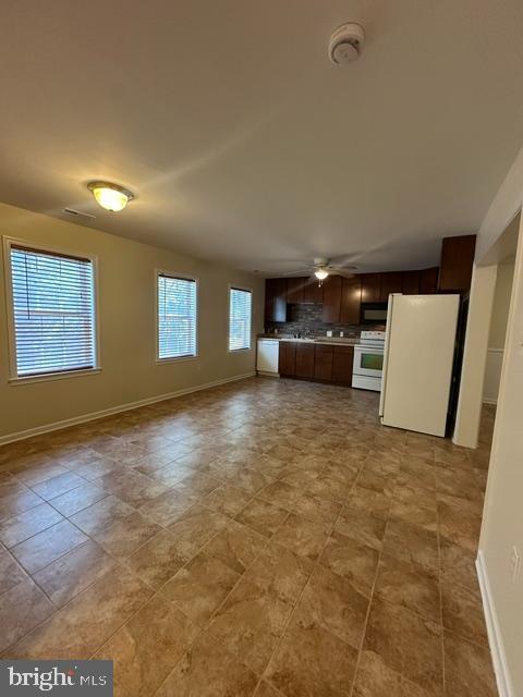 Foto del edificio - 11021 Naples Ct