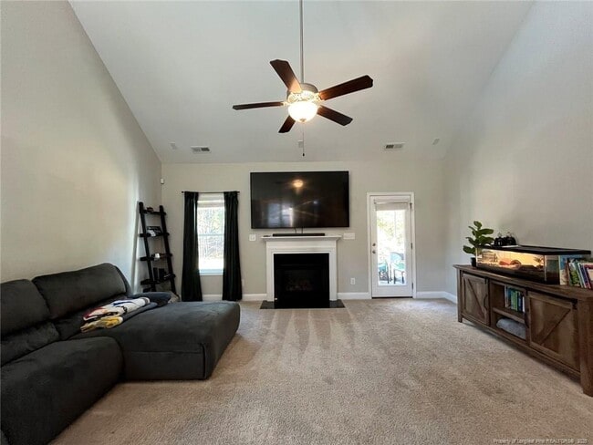 Building Photo - 95 Heatherwood Dr