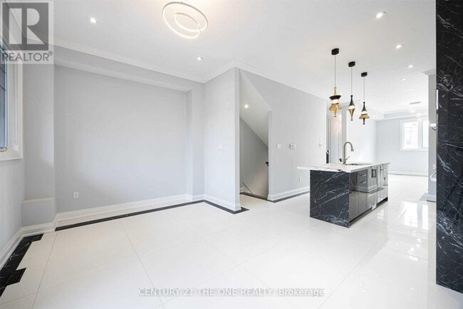 Building Photo - 230 McRae Dr