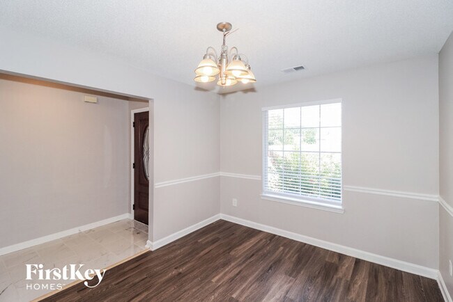 Building Photo - 1231 Harpeth Dr