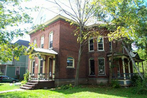 Foto del edificio - 423 Budd St