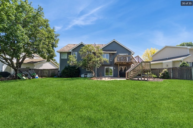 Foto del edificio - Desirable Clive Home with Easy Metro Access