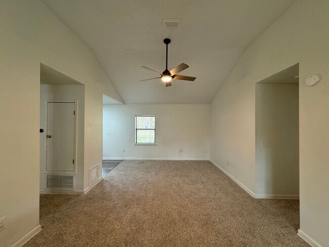 Foto del edificio - 4 Bedroom in Perdido