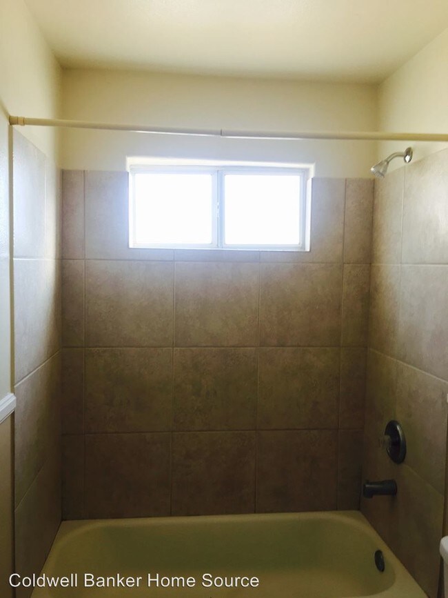 Foto del edificio - 3 br, 2 bath House - 25535 Jasper Rd.